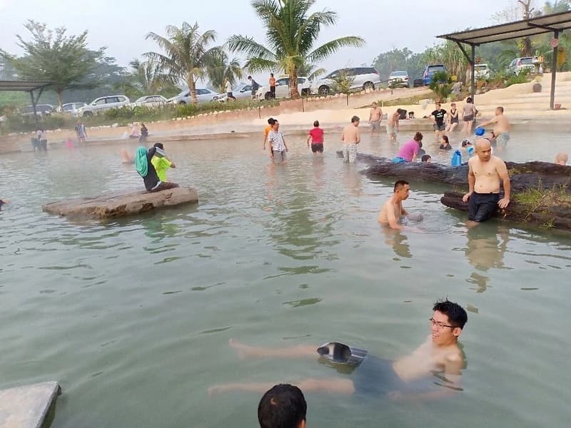 Sg. Lalang Hot Spring