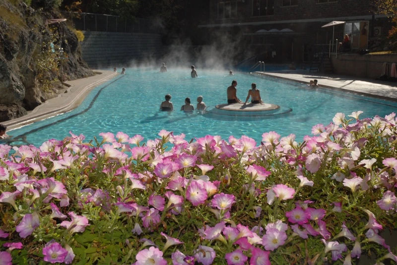 Image of Radium Hot Springs